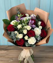 Букет цветов из:  Розы и Альстромерии в Березовке Воронежской области