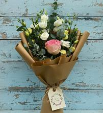 Букет цветов из:  Розы и Лизиантусы в Березовке Воронежской области